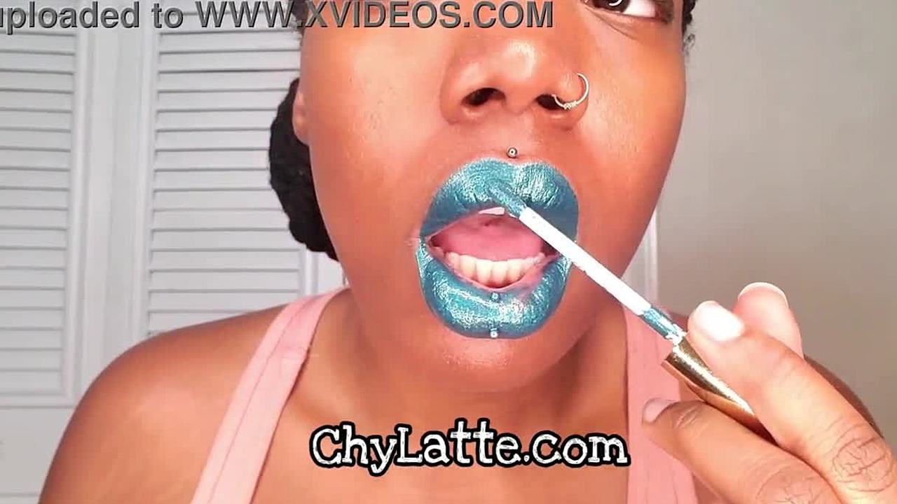 Chy latte spot me put teal lipstick on my sufficiently spontaneous lips