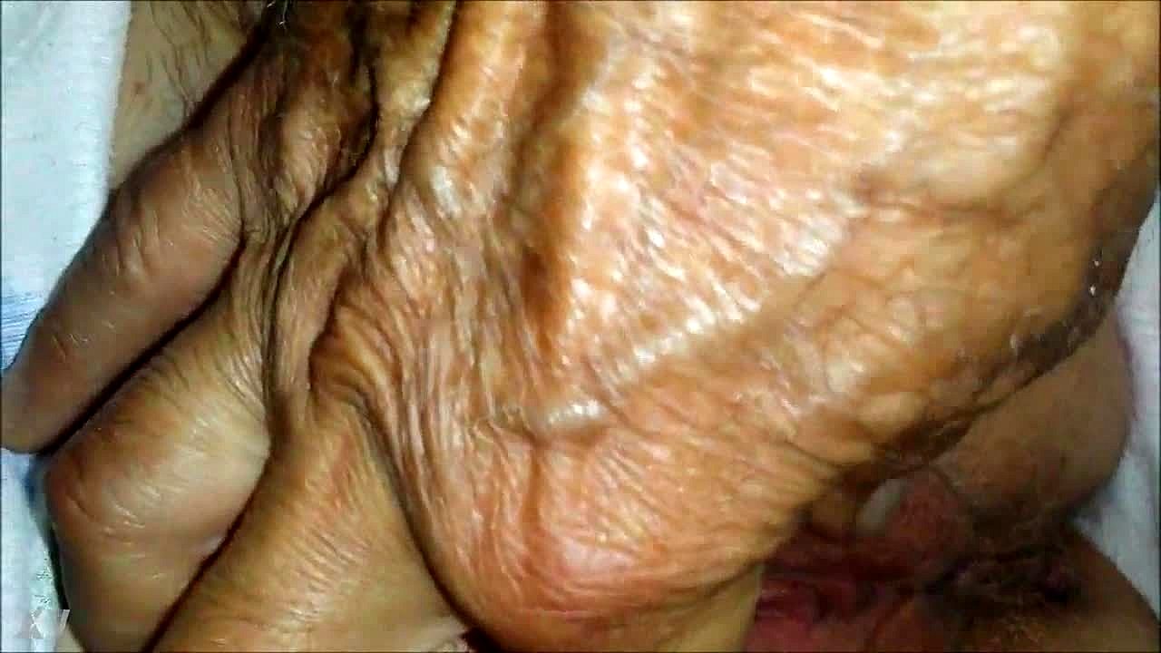 Amatør bedstemor på webcam Fucking billeder Hq